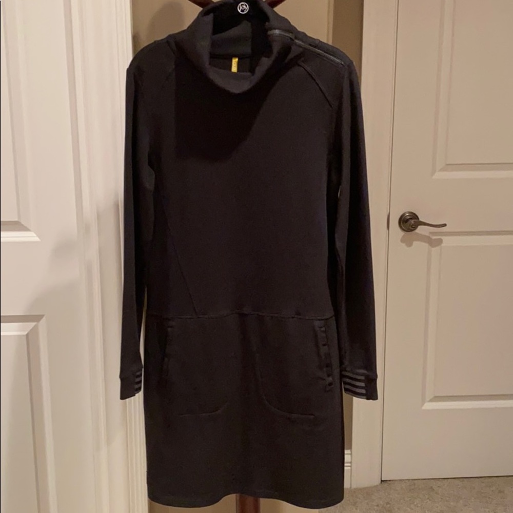 LOLE athletic dress